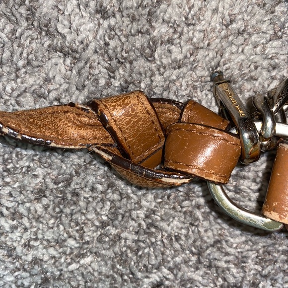 Michael Kors Bedford Tassel Shoulder Bag (BROKEN STRAP) - Picture 10 of 11